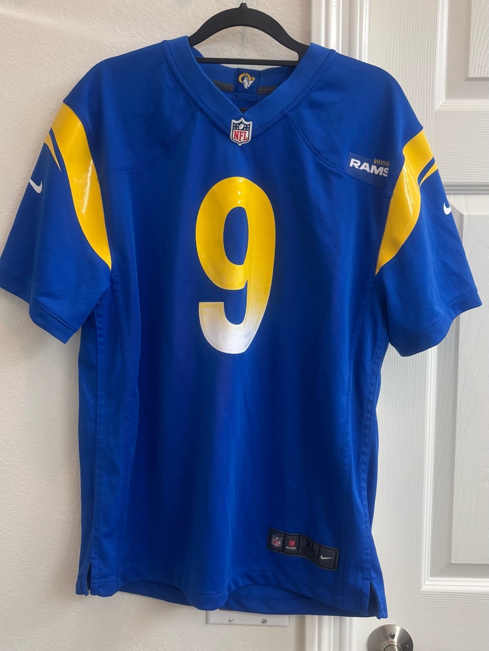 NWOT Nike Los Angeles Rams Royal Blue & Yellow #9 Stafford Jersey
